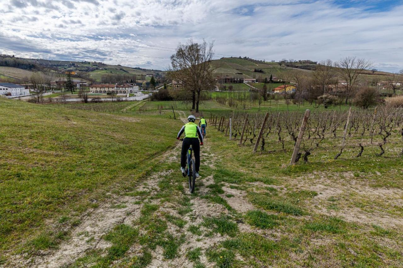 L'Aja Della Mirusina - Piedmont Resort Monferrato Langhe Canelli Exterior foto