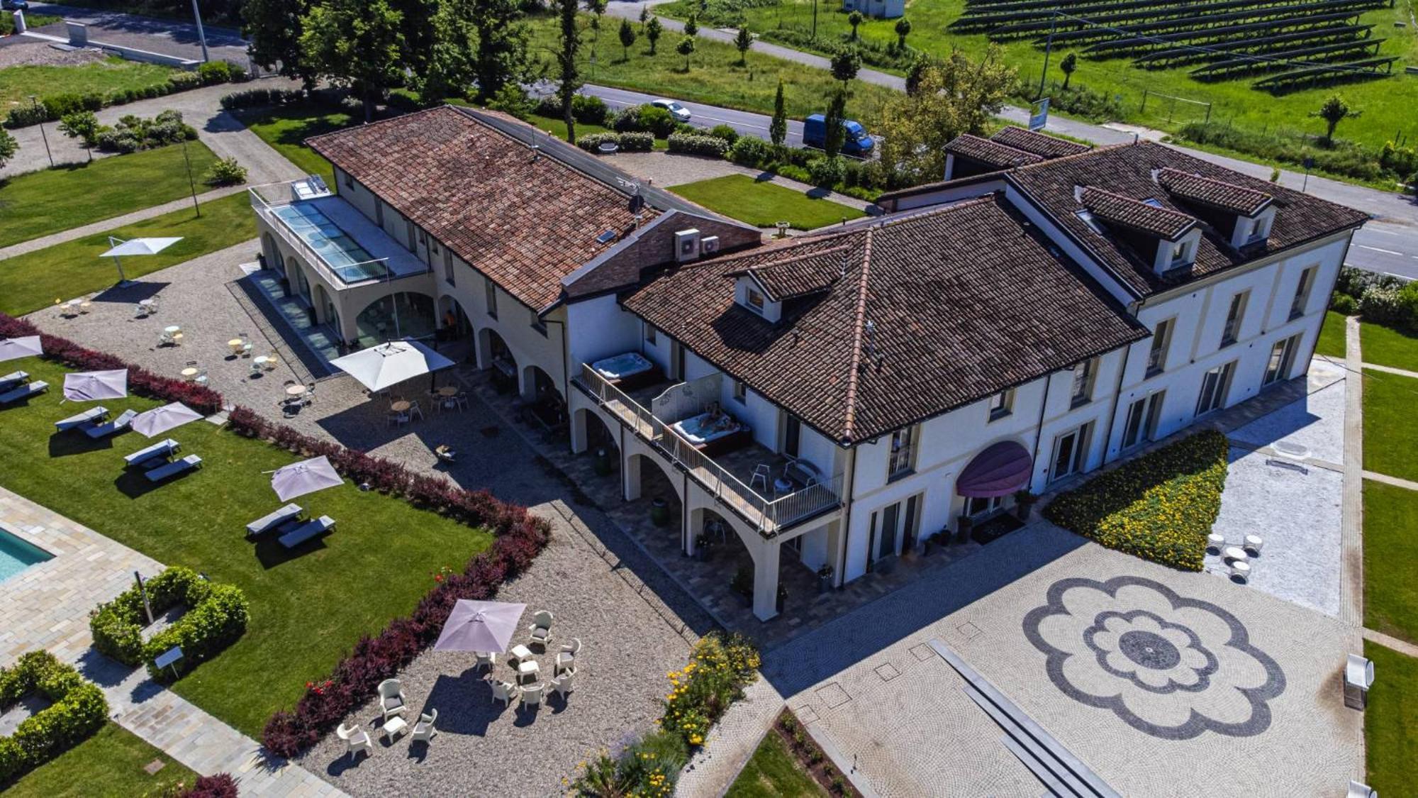 L'Aja Della Mirusina - Piedmont Resort Monferrato Langhe Canelli Exterior foto